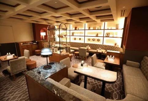 FOUR_SEASONS_top